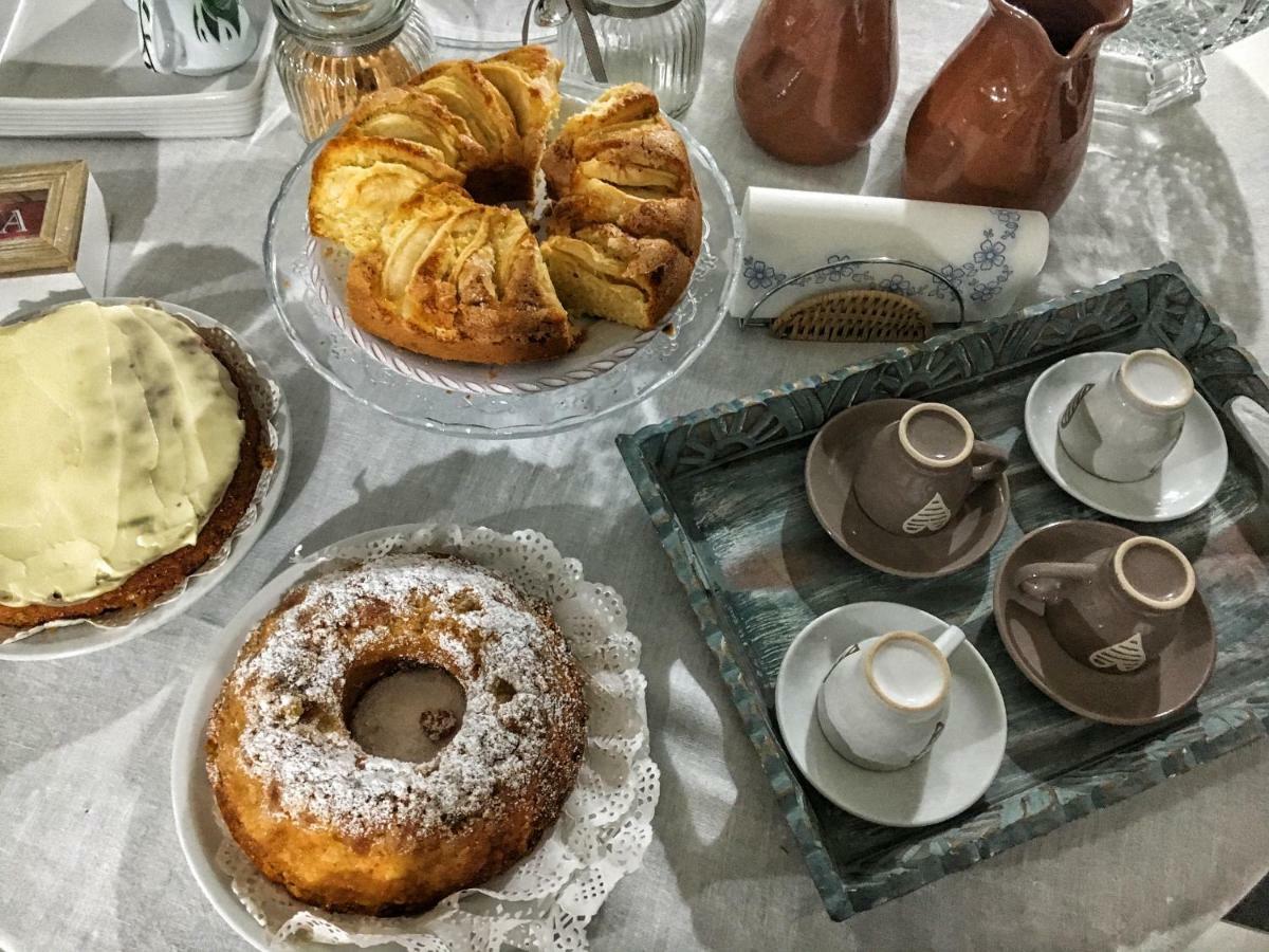 B&B Il Pomo d'oro - DAILY HYGIENIZED Assemini Esterno foto