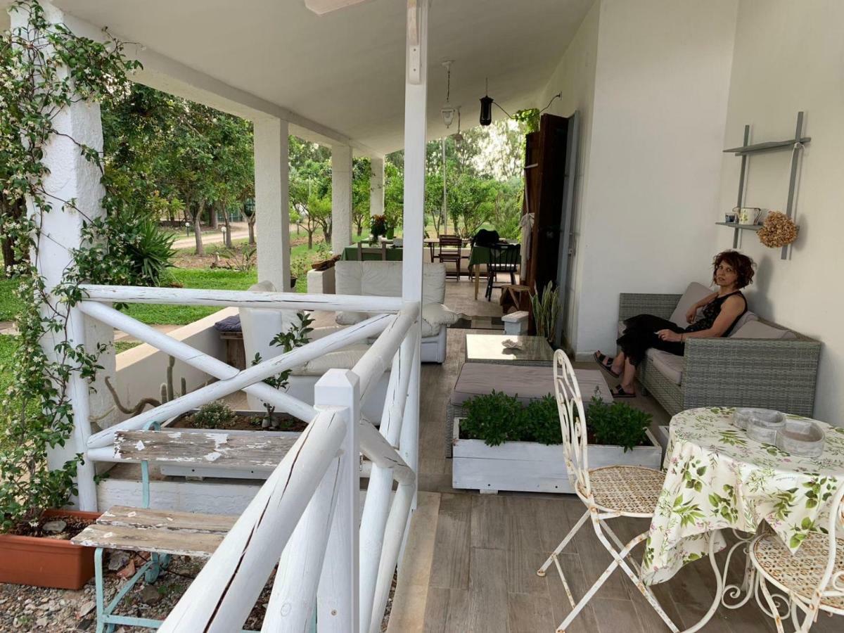 B&B Il Pomo d'oro - DAILY HYGIENIZED Assemini Esterno foto